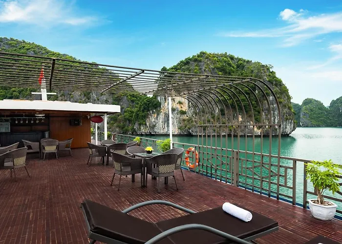 La Pandora Boutique Cruises  4*