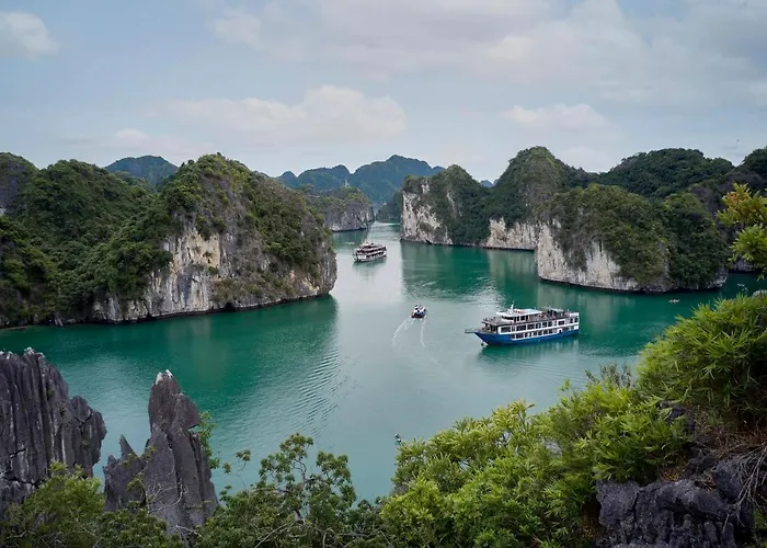 La Pandora Boutique Cruises