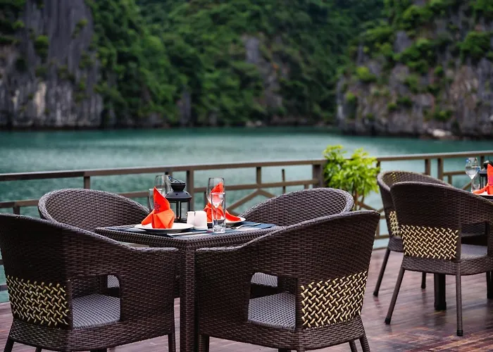 La Pandora Boutique Cruises 
