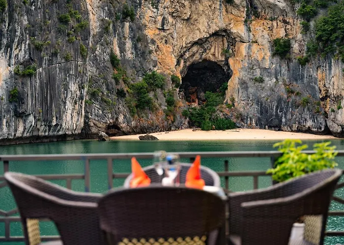 La Pandora Boutique Cruises 4*
