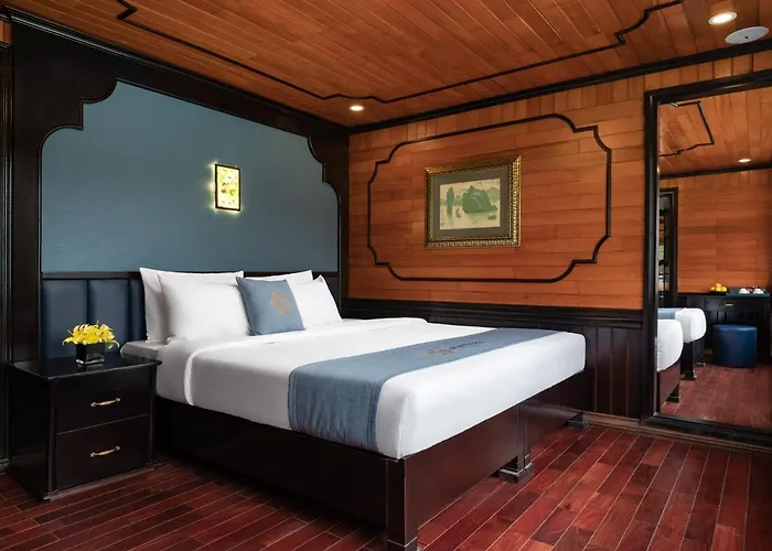 La Pandora Boutique Cruises  4*